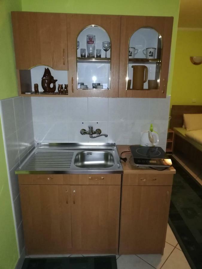 Apartman Pri Zamocku Бешеньова Екстер'єр фото